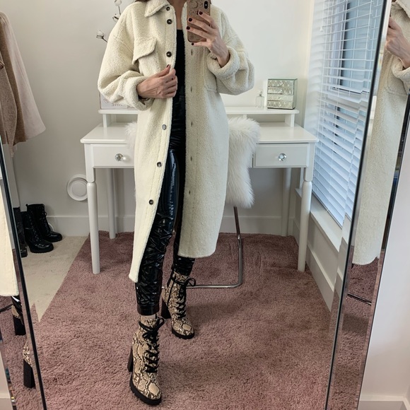 NEW Steve Madden Boots - Picture 9 of 9